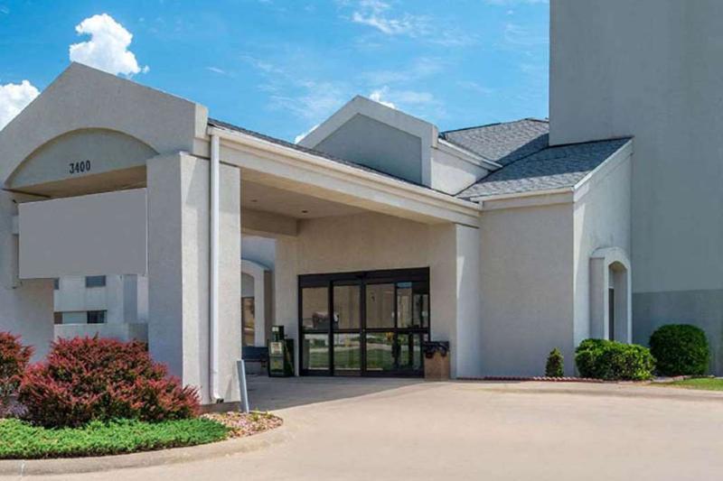 Oyo Hotel Lincoln Airport Ne, Hwy 80 Exterior foto